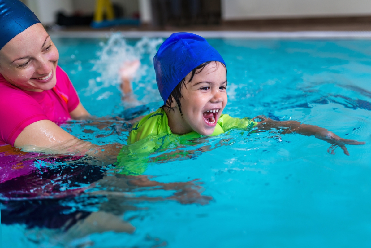 little-boy-learning-to-swim-2024-10-20-01-40-29-utc
